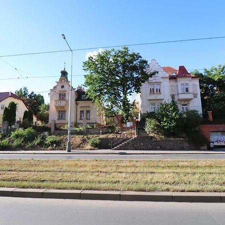 Apartment Relax Strasnice: With Private Infra-Sauna ! Prague Exterior photo