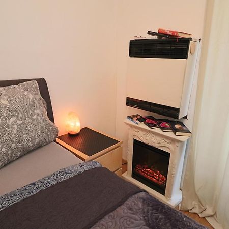 Apartment Relax Strasnice: With Private Infra-Sauna ! Prague Exterior photo