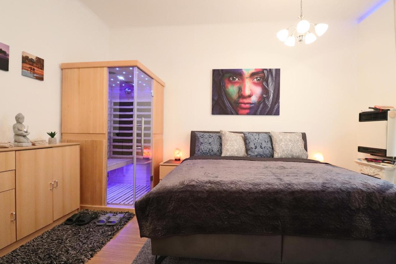 Apartment Relax Strasnice: With Private Infra-Sauna ! Prague Exterior photo