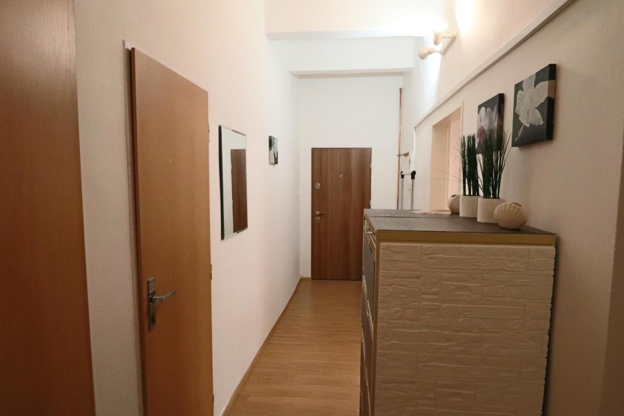Apartment Relax Strasnice: With Private Infra-Sauna ! Prague Exterior photo